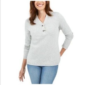 Women’s sweater